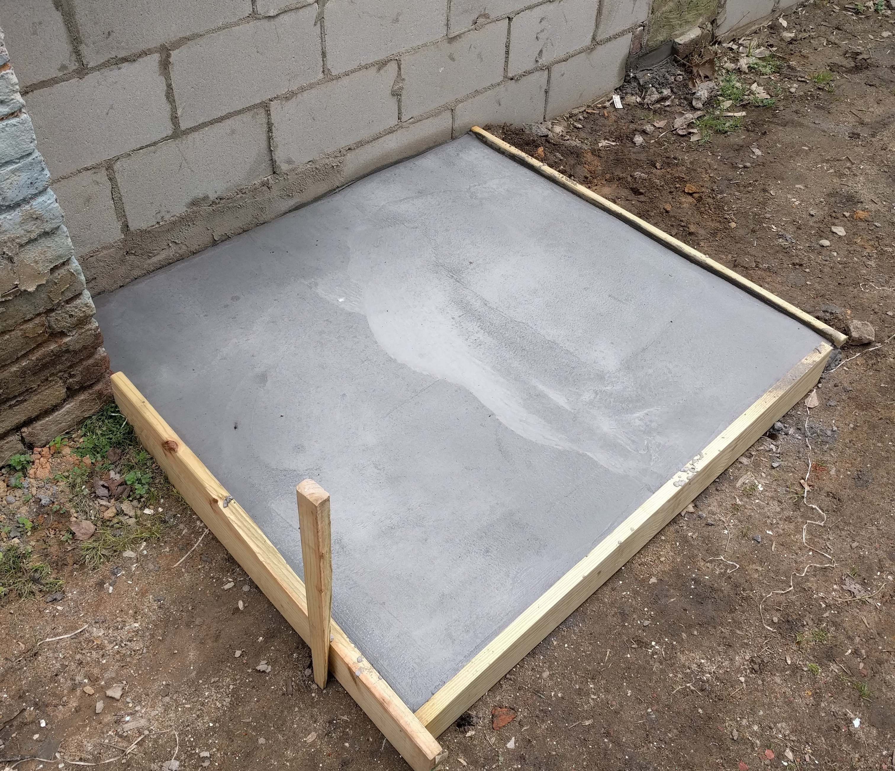 Pad for air conditioning unit